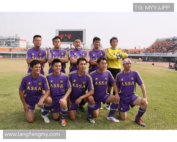 足球明星全屏动态壁纸让你的手机瞬间充满激情与活力